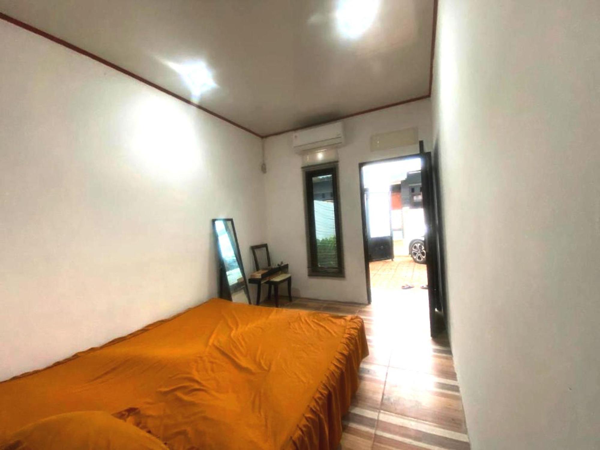 Express O 92147 Nia Residence Depok Exterior foto